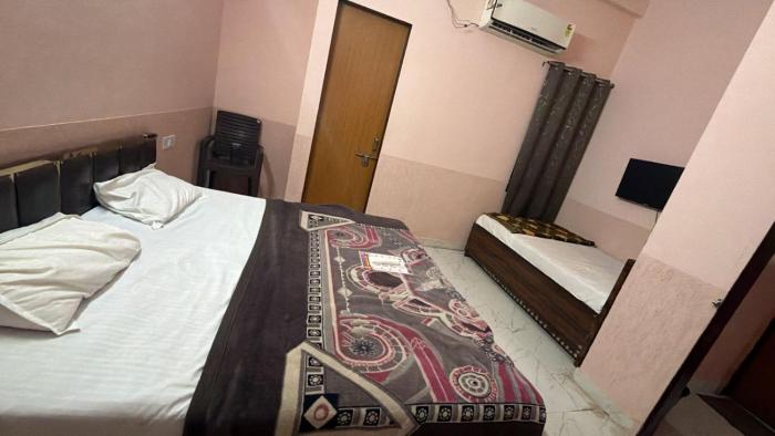 amrit guest house