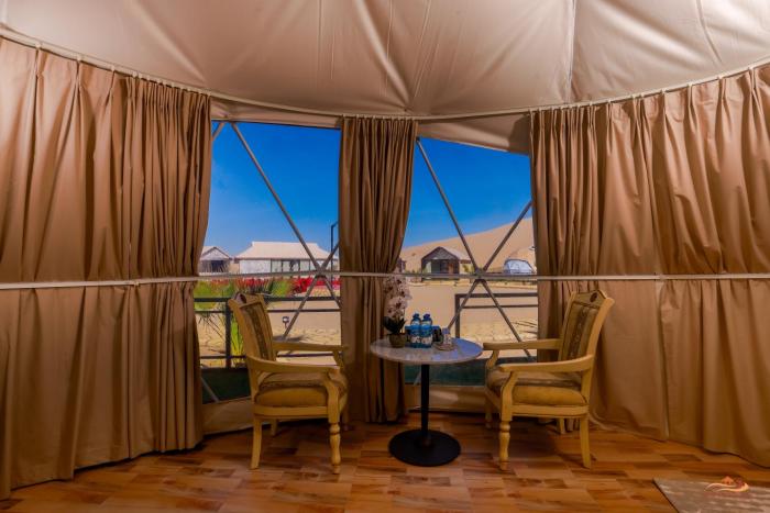 desert rose village