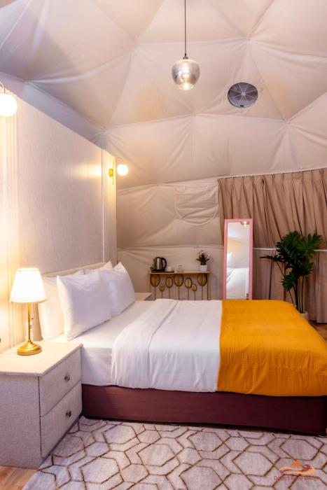 desert rose village