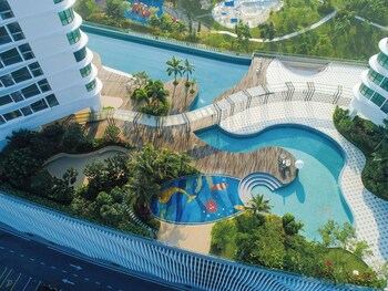 macrolink medini legoland by stayrene