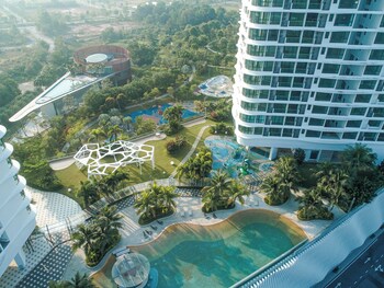 macrolink medini legoland by stayrene