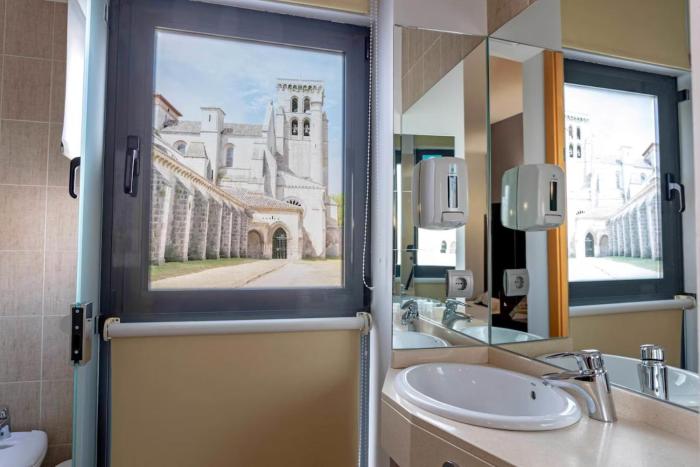 hotel cardena by gaiarooms