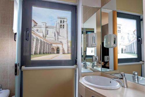 hotel cardena by gaiarooms