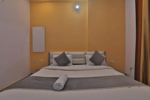 hotel shubhangi inn