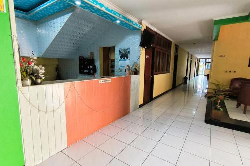 hotel pattimura powered by cocotel