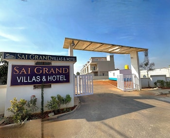 sai grand villas and hotel
