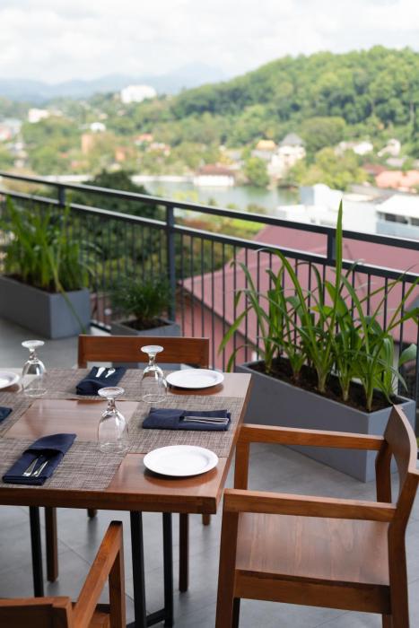 oak ray sky terrace