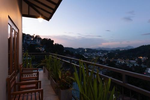 oak ray sky terrace