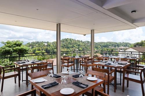 oak ray sky terrace