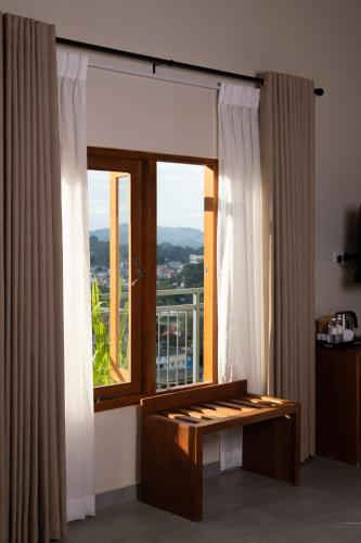 oak ray sky terrace