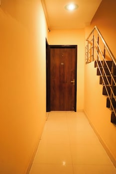 roomshala hotel rose residency