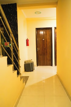 roomshala hotel rose residency