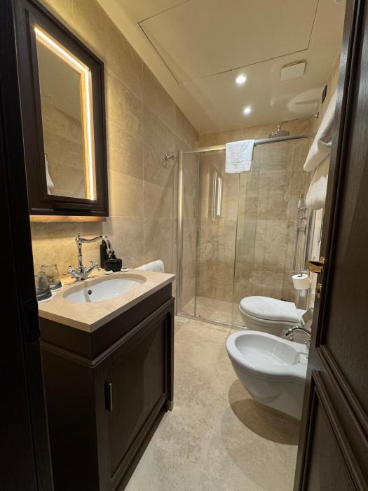 palazzo gambirasi luxury suite roma