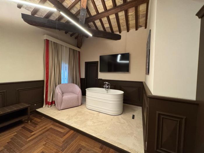 palazzo gambirasi luxury suite roma