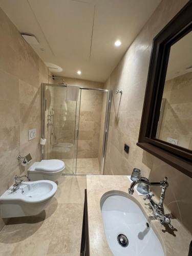 palazzo gambirasi luxury suite roma