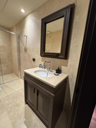 palazzo gambirasi luxury suite roma