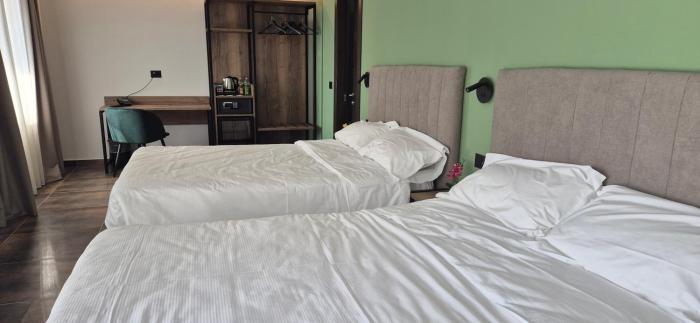hotel v7
