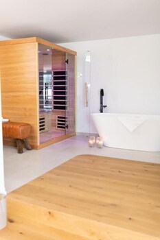 Geislerappartments,,4 star