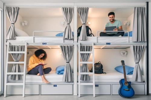 transit pod stay