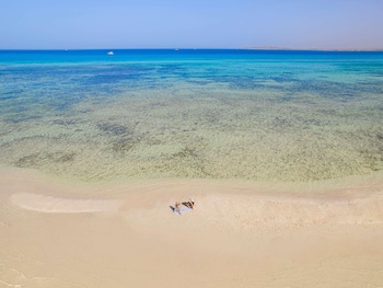 rixos premium magawish bay view