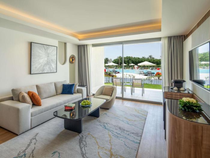 rixos premium magawish bay view