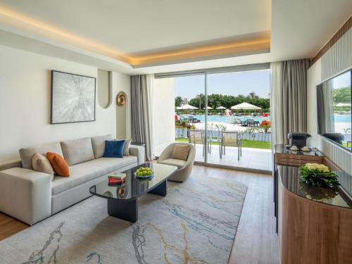 rixos premium magawish bay view