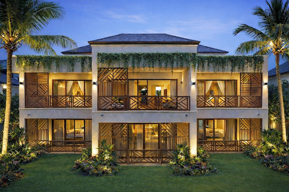 anaya zanzibar