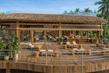 anaya zanzibar
