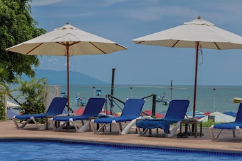 Pier 69 Beachfront Boutique Hotel Romance Zone Adults Only,,2 star
