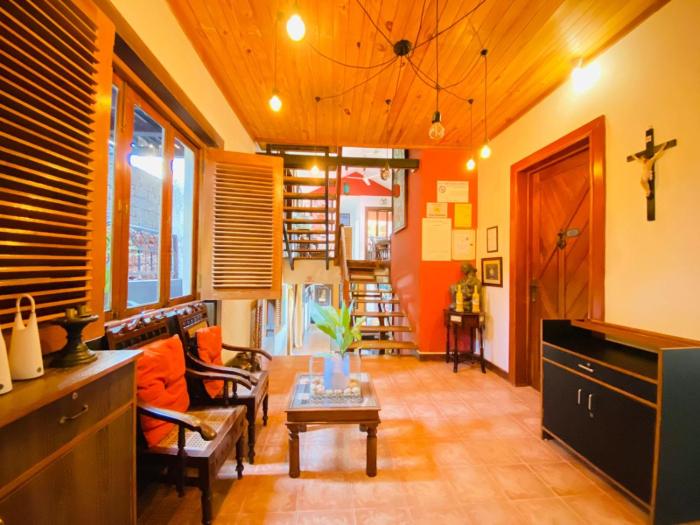 villa tidina and the country house