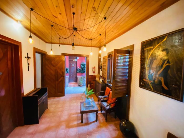 villa tidina and the country house