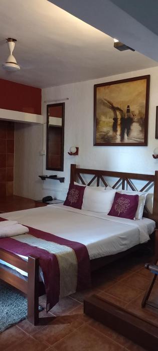 villa tidina and the country house