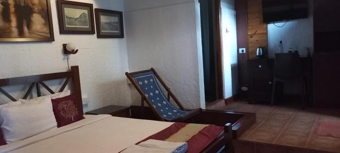 villa tidina and the country house