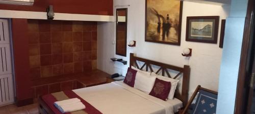 villa tidina and the country house
