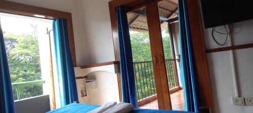 villa tidina and the country house