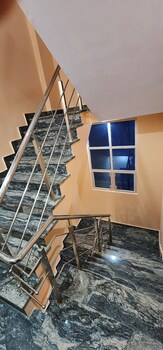 om shanti inn paying guest house