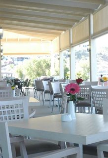 hotel avra by smile hotels