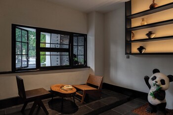 chengdu yunduo bieyuan hotel