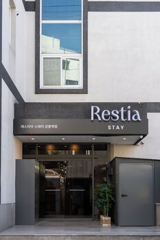 restia stay gangneung station
