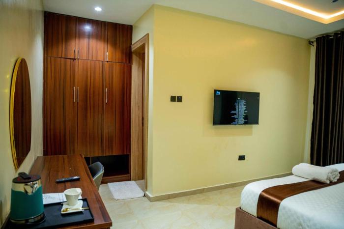 nirvana city hotel