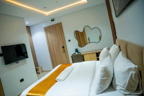nirvana city hotel