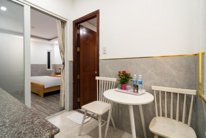 helen airport hotel
