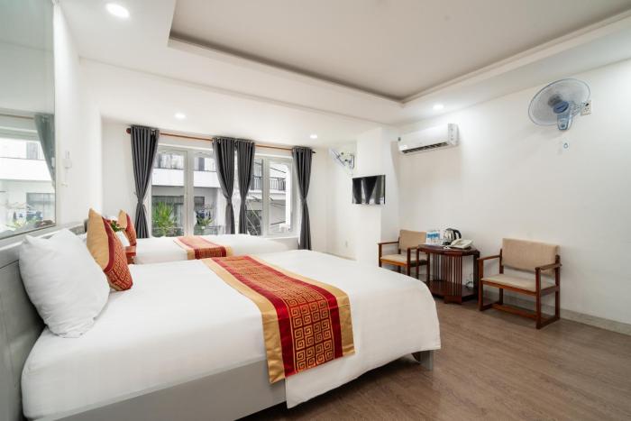 helen airport hotel