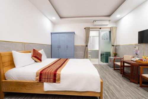 helen airport hotel