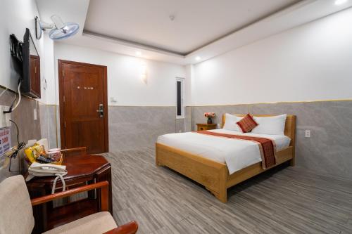 helen airport hotel
