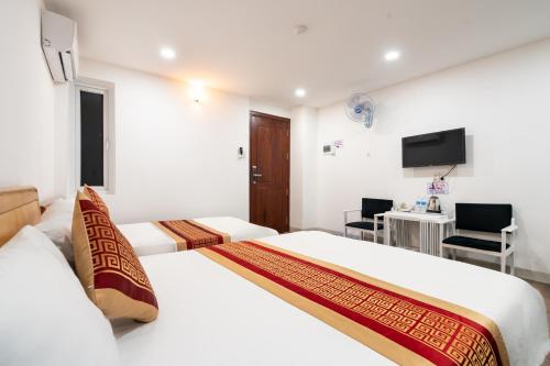 helen airport hotel