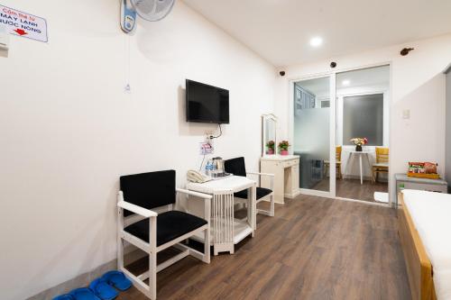 helen airport hotel