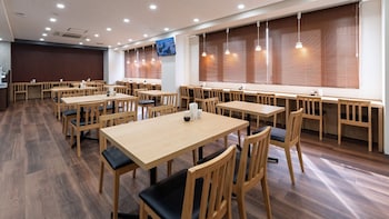 workers hotel kumamoto ozu