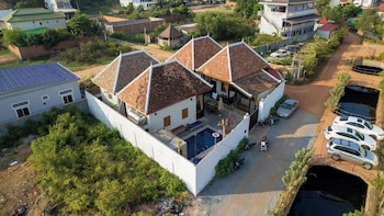 Teko Island,,2 star