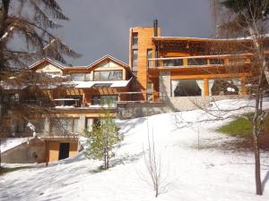 Ruca Kuyen Golf & Resort,San Carlos De Bariloche>>Los Lagos Department,4 star